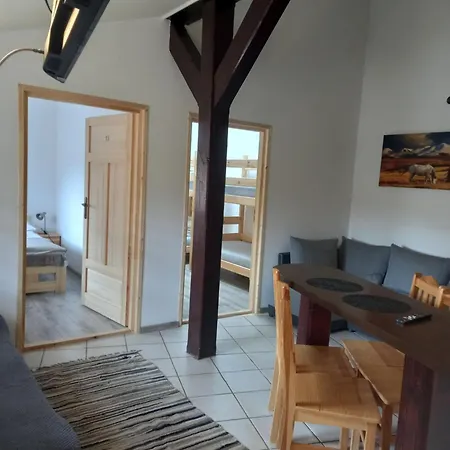 克鲁帕吉24号公寓 公寓 *